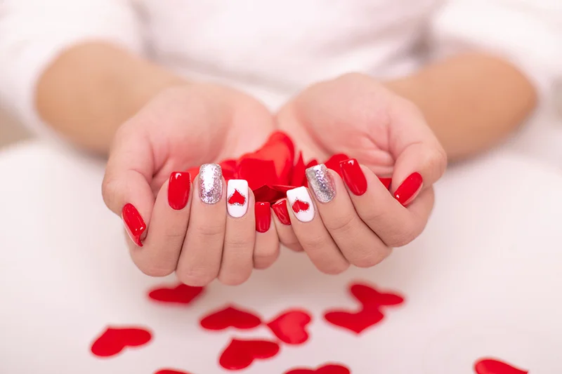 Nails Enhancement